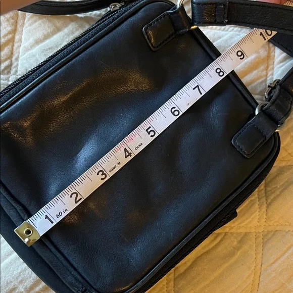 FOSSIL Black Leather Crossbody Bag - Picture 8 of 9